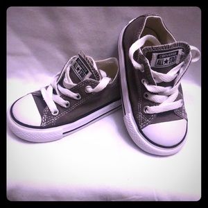 More Converse😍 Little boy or girl can wear these!